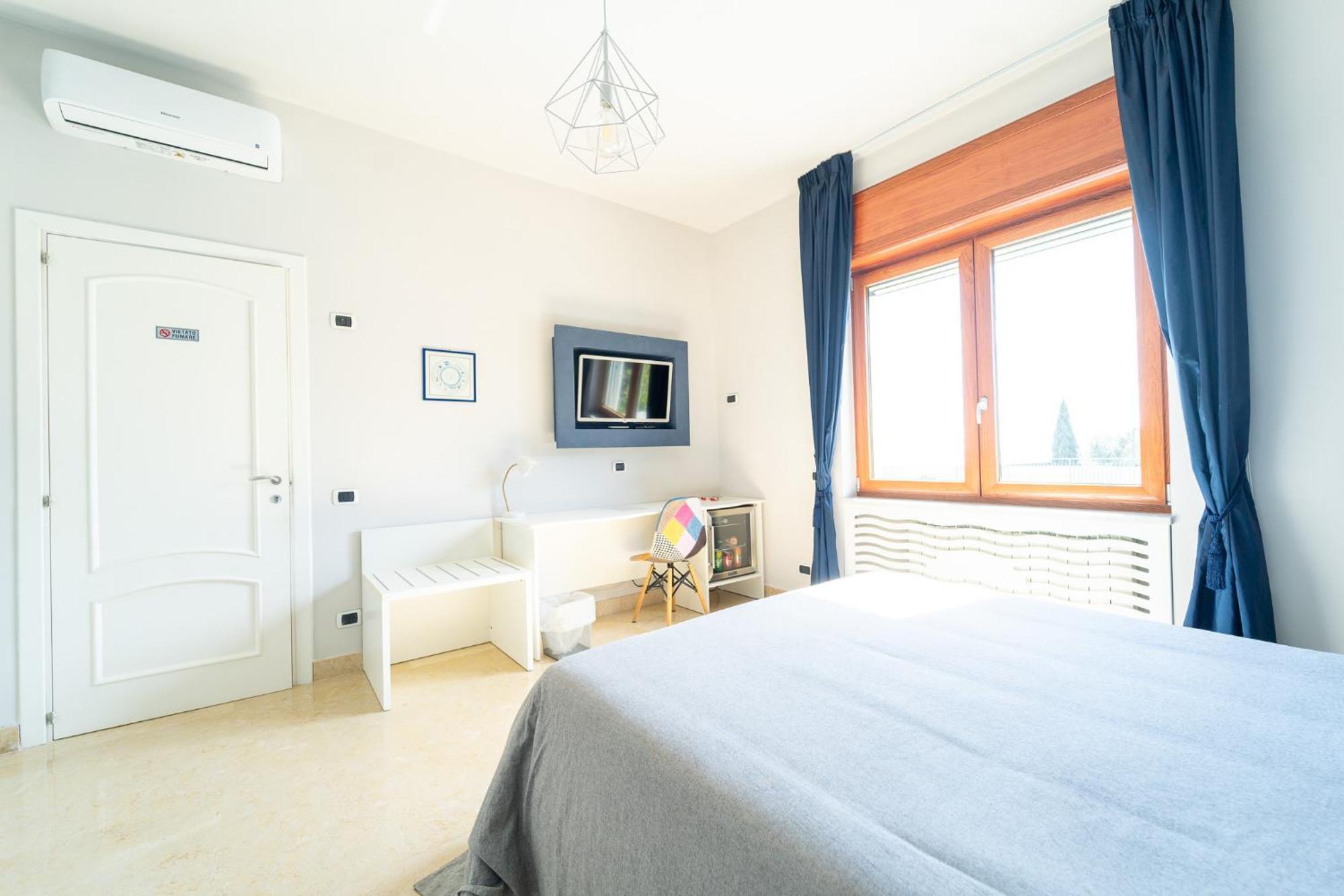 Villa Tito Livio Starguest ปอซซุออลี ภายนอก รูปภาพ